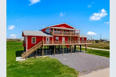 920 17th, Port Bolivar, TX 77650 - Photo 3