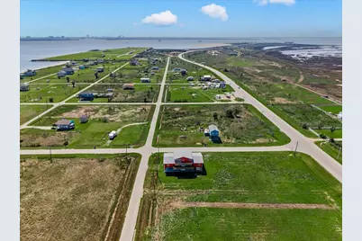 920 17th, Port Bolivar, TX 77650 - Photo 47