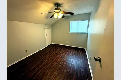 10028 Ridgecoral Drive, Houston, TX 77038 - Photo 11