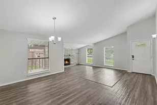 15430 Camino Del Sol Dr, Houston, TX 77083 - Photo 3