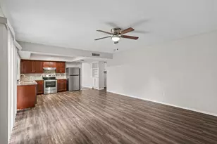 15430 Camino Del Sol Dr, Houston, TX 77083 - Photo 7