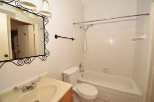 6602 Harbor Town Dr, Houston, TX 77036 - Photo 9