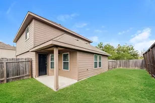 12726 Memorial Ranch Rd, Houston, TX 77014 - Photo 3