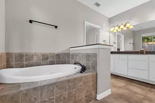 203 Oarwood Pl, Spring, TX 77389 - Photo 17