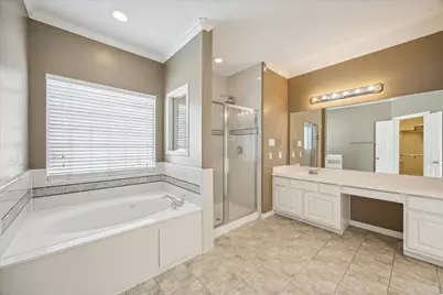 2802 Briarhurst Park, Houston, TX 77057 - Photo 17