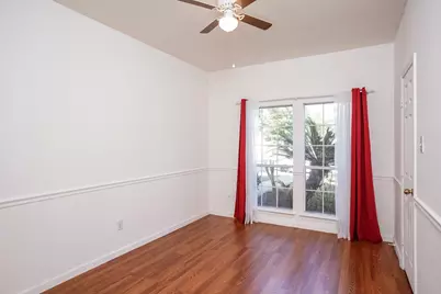110 Smokey Lake Lane, Dickinson, TX 77539 - Photo 7