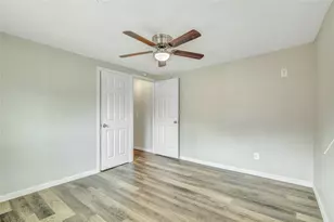 4726 Carmen St, Houston, TX 77033 - Photo 11
