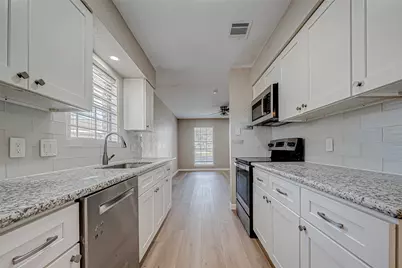 7315 Housman Street, Houston, TX 77055 - Photo 15