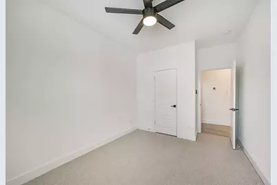 8321 Springwood Canyon Lane, Houston, TX 77055 - Photo 33