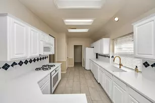 3906 Southsand Dr, Pearland, TX 77584 - Photo 15