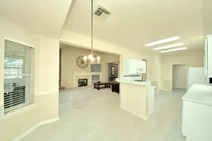 3906 Southsand Dr, Pearland, TX 77584 - Photo 11