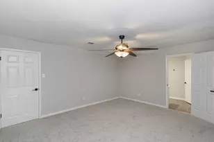 29019 Stapleford St, Spring, TX 77386 - Photo 17