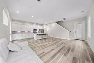 7510 Sandle St, Houston, TX 77088 - Photo 9