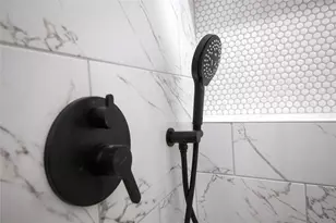 1011 Twinbrooke Dr, Houston, TX 77088 - Photo 25