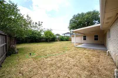 1011 Twinbrooke Drive, Houston, TX 77088 - Photo 33