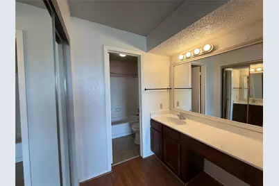 10555 Turtlewood Court #2011, Houston, TX 77072 - Photo 7