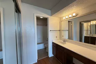 10555 Turtlewood Ct, Houston, TX 77072 - Photo 7