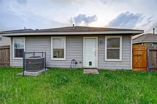 21206 Wortham Oaks Dr, Humble, TX 77338 - Photo 25