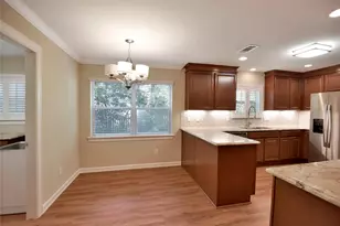 14119 Kellywood Ln, Houston, TX 77079 - Photo 11