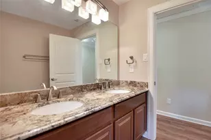 14119 Kellywood Ln, Houston, TX 77079 - Photo 19