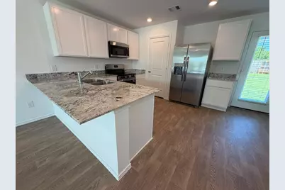 6003 Pineapple Street, Houston, TX 77048 - Photo 3