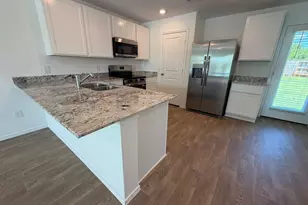 6003 Pineapple St, Houston, TX 77048 - Photo 3