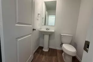 6003 Pineapple St, Houston, TX 77048 - Photo 5