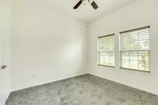 2040 Twin Lakes Blvd, West Columbia, TX 77486 - Photo 17