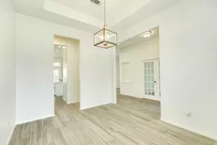 2040 Twin Lakes Blvd, West Columbia, TX 77486 - Photo 11