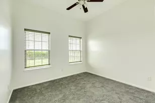 2040 Twin Lakes Blvd, West Columbia, TX 77486 - Photo 19