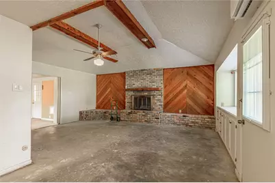 2001 Avenue Q, Huntsville, TX 77340 - Photo 11