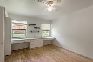 2001 Ave Q, Huntsville, TX 77340 - Photo 15