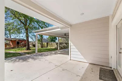 3618 Kansas Street, Fresno, TX 77545 - Photo 41