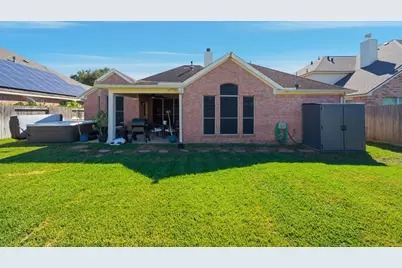 11303 Sailwing Creek Court, Pearland, TX 77584 - Photo 37