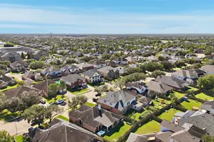 11303 Sailwing Creek Ct, Pearland, TX 77584 - Photo 43