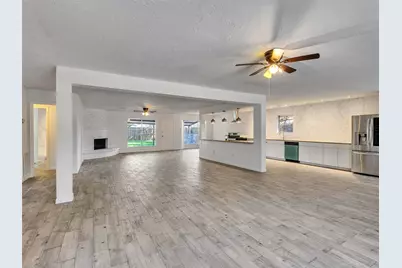 12710 Crow Valley Lane, Houston, TX 77099 - Photo 5