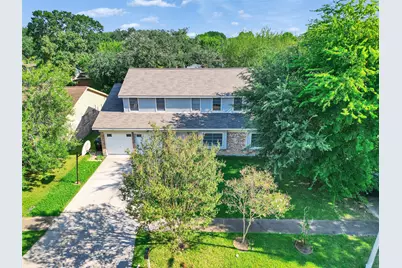 12710 Crow Valley Lane, Houston, TX 77099 - Photo 29