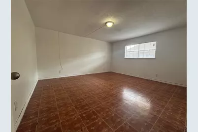 6405 Westward Street #22, Houston, TX 77081 - Photo 9