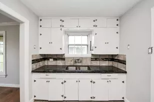 8319 Glenview Dr, Houston, TX 77017 - Photo 23