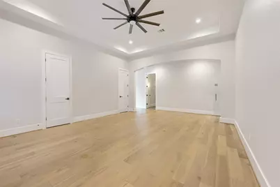 10130 Regatta Shore Drive, Missouri City, TX 77459 - Photo 11