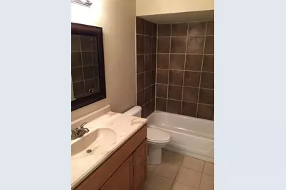 760 Memorial Mews Street #B, Houston, TX 77079 - Photo 11