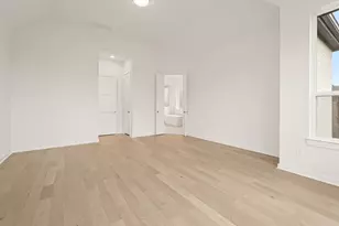 448 Soaring Sparrow Trl, Katy, TX 77493 - Photo 9