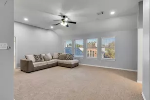 2026 Avana Glen Ln, Sugar Land, TX 77498 - Photo 29