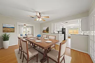 10803 Doud St, Houston, TX 77035 - Photo 3