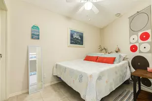 6102 Seawall Blvd, Galveston, TX 77551 - Photo 5
