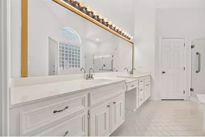 66 Winthrop Harbor S, Montgomery, TX 77356 - Photo 21