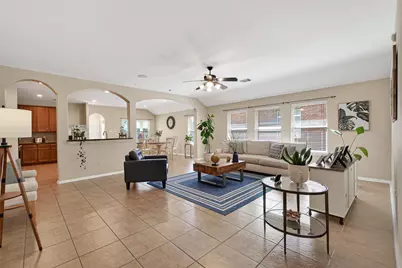 66 W Lasting Spring Circle, Spring, TX 77389 - Photo 9