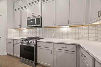 910 W 21st Street #A, Houston, TX 77008 - Photo 7