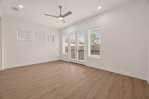 910 W 21st St, Houston, TX 77008 - Photo 15