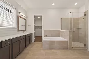 910 W 21st St, Houston, TX 77008 - Photo 23